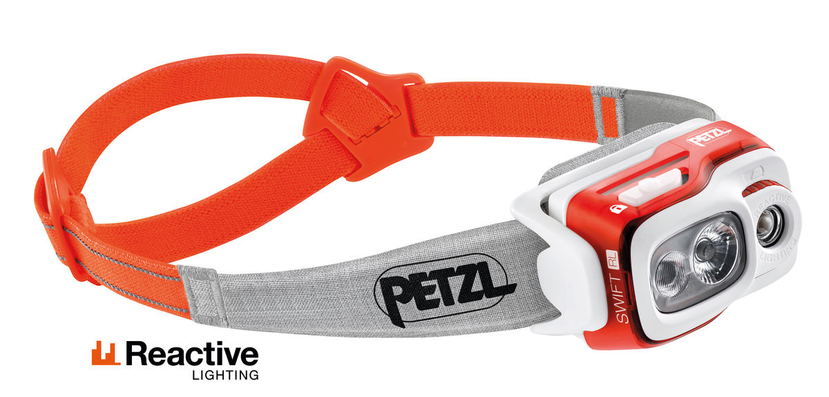 ライト・ランタン PETZL SWIFT RL 900 PETZL - Lampada SWIFT RL - Unisex, Nero, Taglia Unica